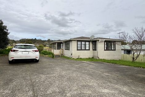Photo of property in 10 Igloo Place, Red Hill, Papakura, 2110