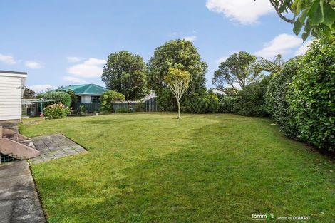 Photo of property in 6 Arima Place, Grenada Village, Wellington, 6037