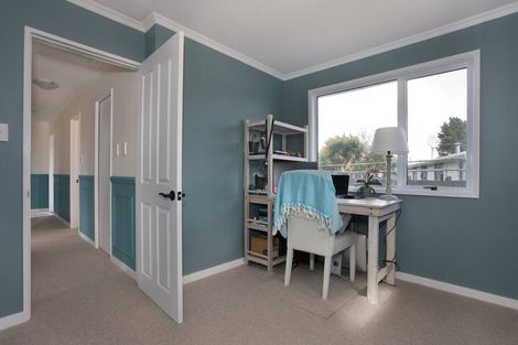 Photo of property in 10 Mansell Crescent, Bulls, 4818