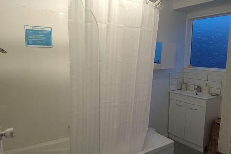 Photo of property in 35 Glen Road, Stokes Valley, Lower Hutt, 5019