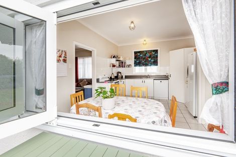 Photo of property in 215 Mayfair Avenue, Mayfair, Hastings, 4122