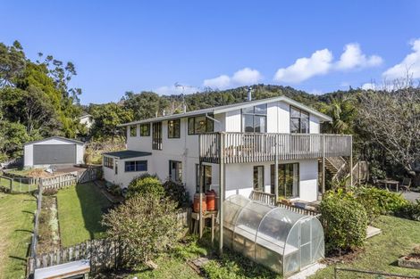 Photo of property in 706 Huia Road, Parau, Auckland, 0604