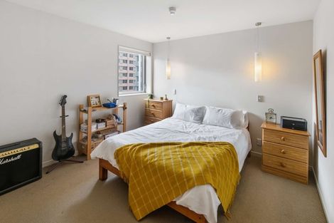 Photo of property in Montreaux Apartments, 7h/164 The Terrace, Wellington Central, Wellington, 6011