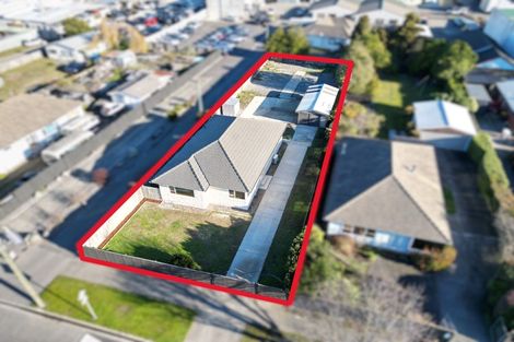 Photo of property in 82 Shortland Street, Wainoni, Christchurch, 8061