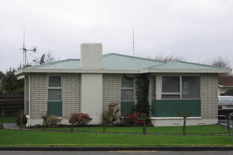 Photo of property in 49 Maxwells Line, Awapuni, Palmerston North, 4412