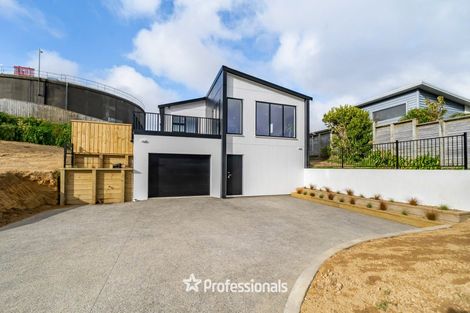 Photo of property in 28a Kaitangata Crescent, Kelson, Lower Hutt, 5010