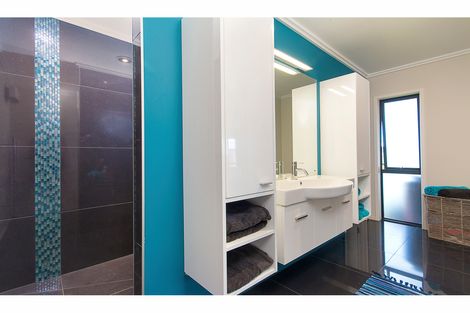 Photo of property in 875 Awhitu Road, Pollok, Waiuku, 2683