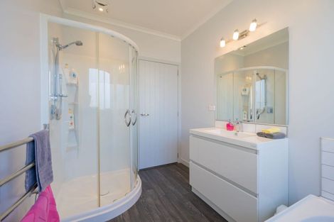 Photo of property in 23 Vancouver Place, Te Anau, 9600