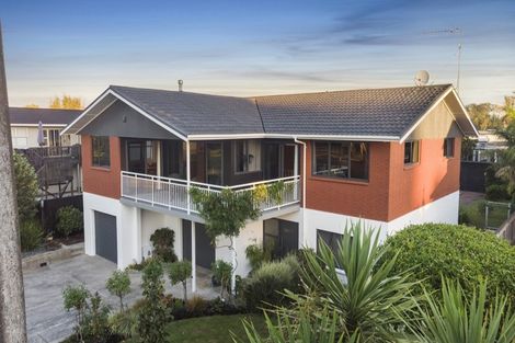 Photo of property in 38 Clements Crescent, Queenwood, Hamilton, 3210