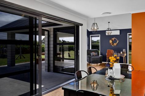 Photo of property in 405 Ketemarae Road, Normanby, Hawera, 4675