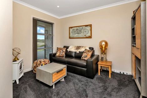 Photo of property in 44 Mariners Haven, One Tree Point, 0118