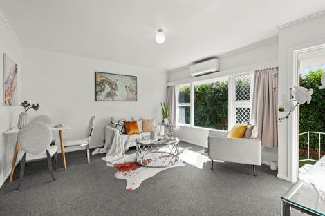 Photo of property in 2/33 Dominion Street, Takapuna, Auckland, 0622