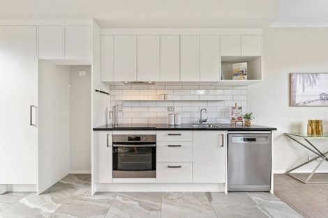 Photo of property in 24 Rangihina Road, Hobsonville, Auckland, 0616