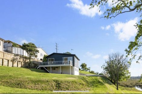 Photo of property in 2 Francis Street, Hauraki, Auckland, 0622