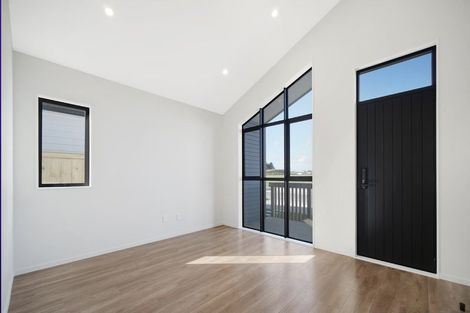 Photo of property in 27 Huringa Road, Karaka, Papakura, 2113