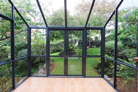 Photo of property in 8 Tiffany Close, Totara Park, Auckland, 2019