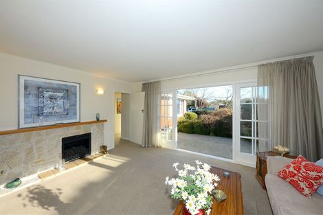 Photo of property in 8 Ambleside Drive, Burnside, Christchurch, 8053