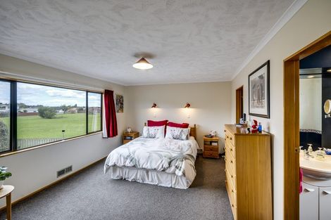 Photo of property in 55a Avenue Road, Greenmeadows, Napier, 4112