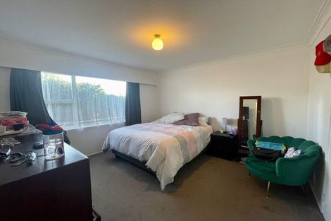 Photo of property in 2/35 Pah Road, Papatoetoe, Auckland, 2025