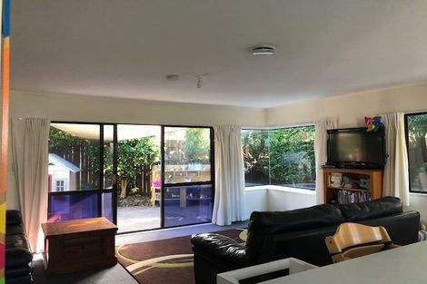 Photo of property in 8b Hayley Grove, Papamoa Beach, Papamoa, 3118