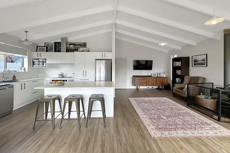 Photo of property in 33 Severn Street, Mosgiel, 9024