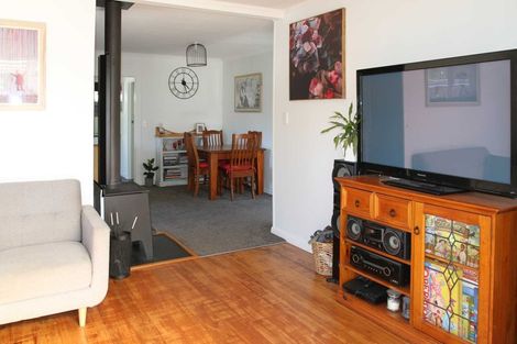 Photo of property in 64 Waimea West Road, Brightwater, 7022