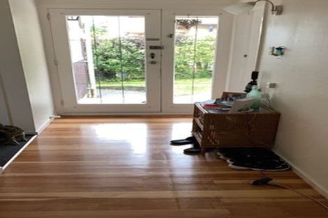 Photo of property in 16 Kotare Street, Waikanae, 5036