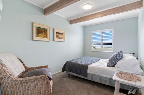 Photo of property in 73 Cheviot Street, Mangawhai Heads, Mangawhai, 0505