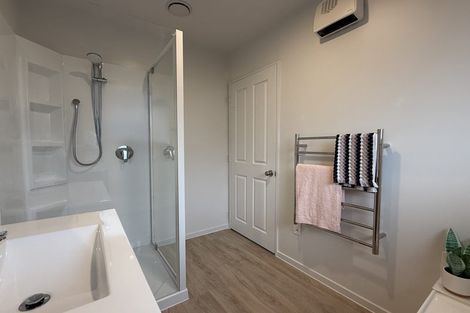 Photo of property in 21 Grenville Street, Waltham, Christchurch, 8011