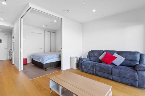Photo of property in Frank Sargeson Apts, 207/74 Anzac Street, Takapuna, Auckland, 0622