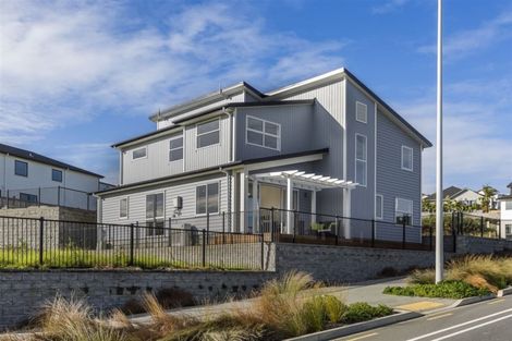 Photo of property in 47 Windlass Street, Long Bay, Auckland, 0630