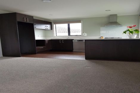 Photo of property in 33 Cherry Road, Bucklands Beach, Auckland, 2014