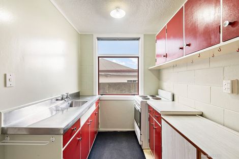 Photo of property in 5/255 Coutts Street, Rongotai, Wellington, 6022
