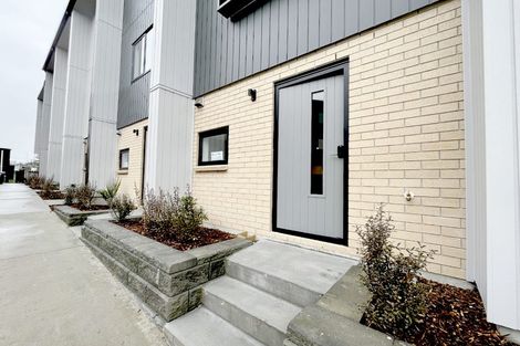 Photo of property in 6/327 Glengarry Road, Glen Eden, Auckland, 0602