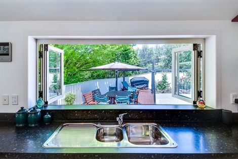 Photo of property in 90 Simla Avenue, Havelock North, 4130