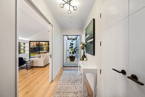 Photo of property in 69a Wai-iti Terrace, Bryndwr, Christchurch, 8052