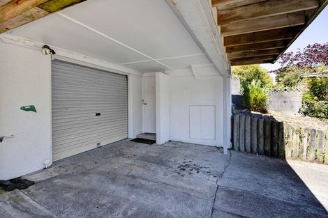 Photo of property in 37 Awanui Street, Merrilands, New Plymouth, 4312