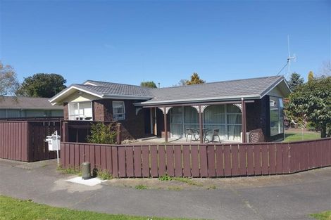 Photo of property in 10 Katene Street, West End, Palmerston North, 4412