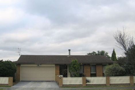 Photo of property in 136 Tait Drive, Greenmeadows, Napier, 4112