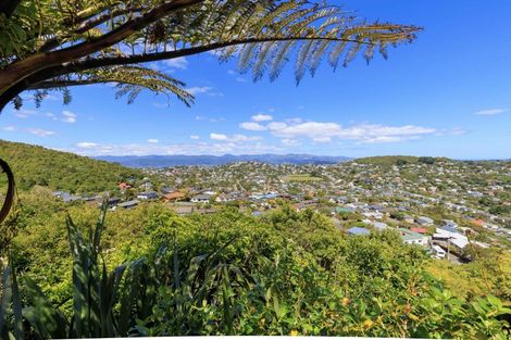 Photo of property in 5 Gavaskar Place, Khandallah, Wellington, 6035