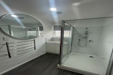 Photo of property in 34 Casuarina Road, Half Moon Bay, Auckland, 2012