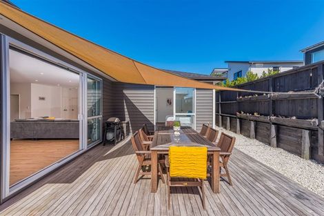 Photo of property in 5 Ropere Street, Kumeu, 0810