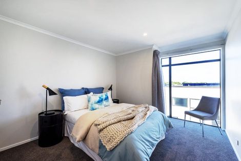 Photo of property in 81 Glidepath Road, Hobsonville, Auckland, 0616