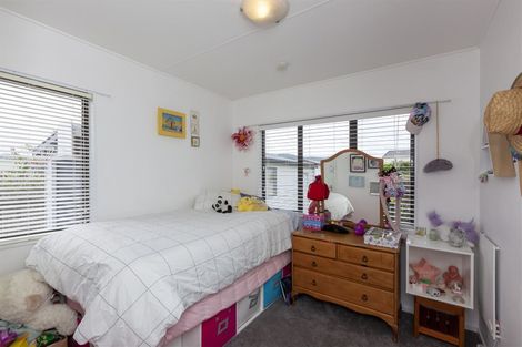 Photo of property in 26 Langdale Avenue, Paraparaumu, 5032