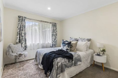 Photo of property in 48 Blackwood Drive, Wattle Downs, Auckland, 2103