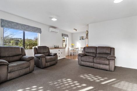 Photo of property in 11a Emma Place, Pukete, Hamilton, 3200