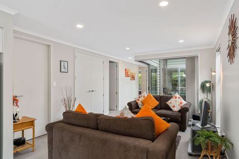 Photo of property in 42 Scoria Close, Pyes Pa, Tauranga, 3112