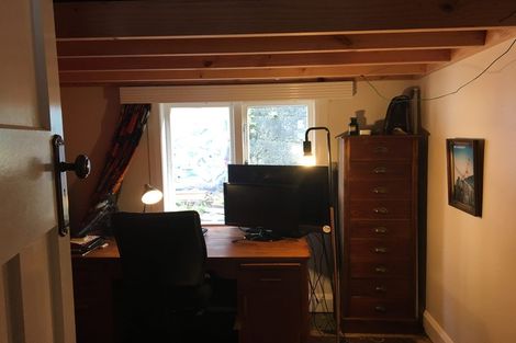 Photo of property in 35 Grafton Road, Roseneath, Wellington, 6011