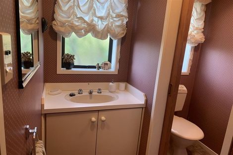 Photo of property in 8a Heron Place, Maunu, Whangarei, 0110