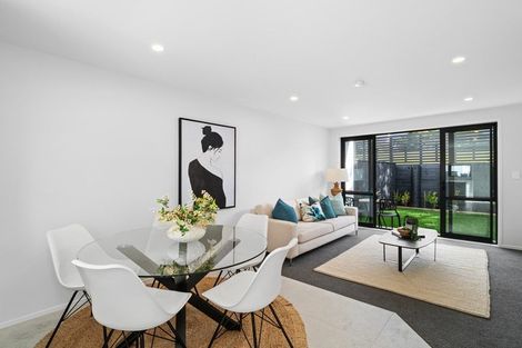 Photo of property in 4d Weetman Drive, Browns Bay, Auckland, 0630